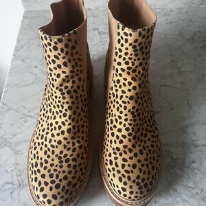 Dolce Vita Tan and Black Patterned Ankle Boots